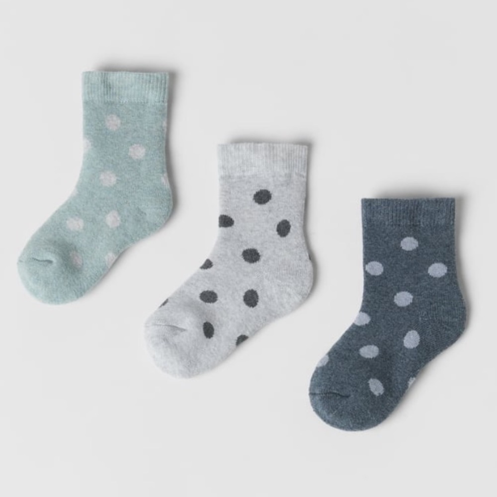 NWT Zara 1-6m three-pack dotted terrycloth socks